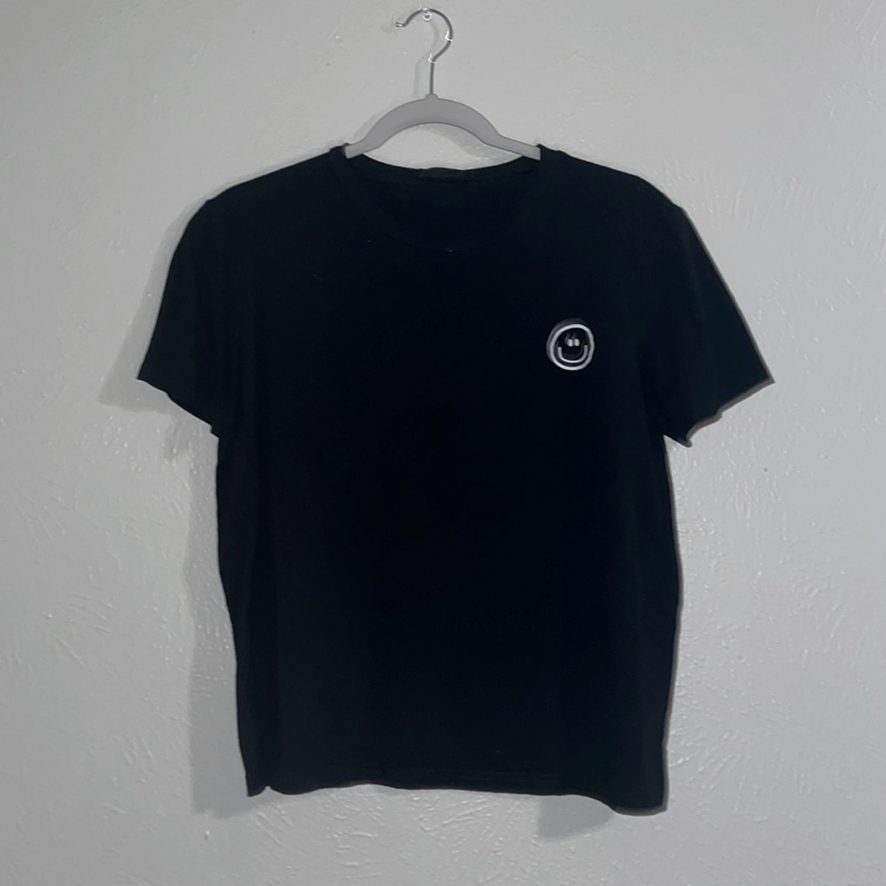-smiley face shirt